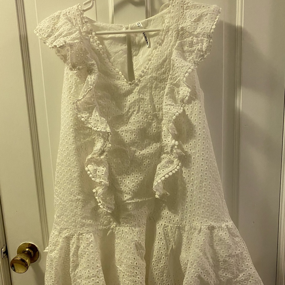 INDIKAH - WHITE DRESS